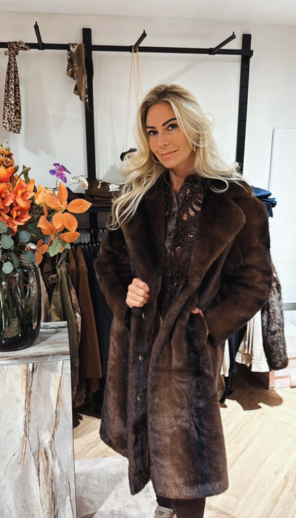 Mantel Jas Fake Fur Deluxe