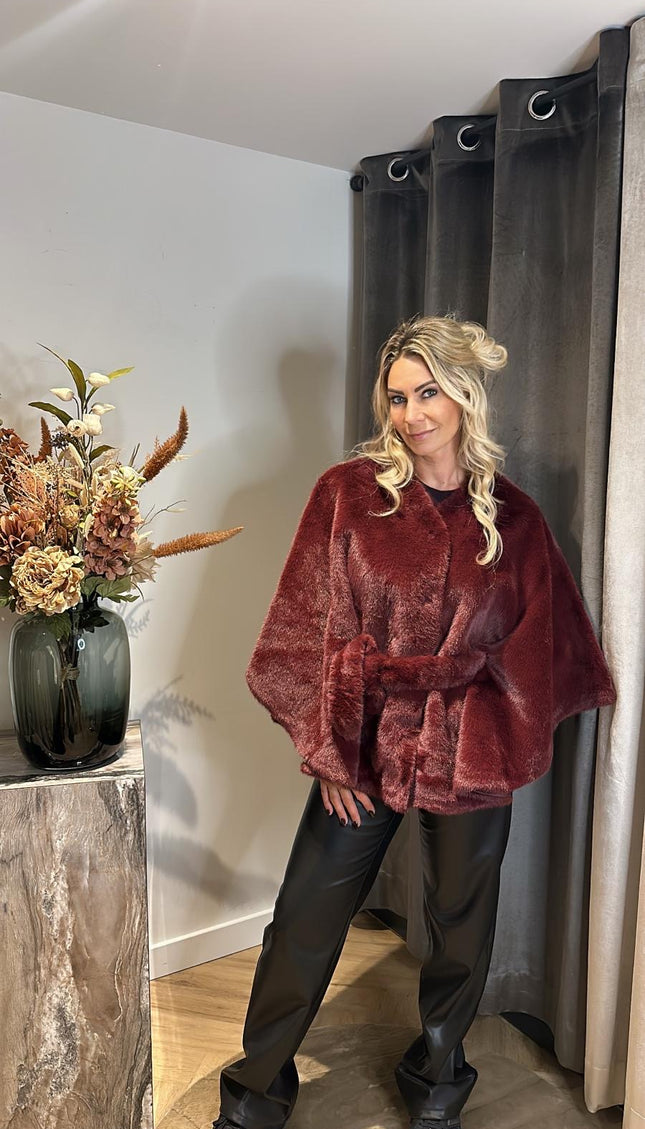 Poncho Furry Deluxe Bordeaux