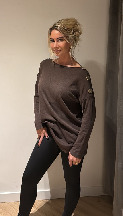 Trui Knitted Golden Buttons