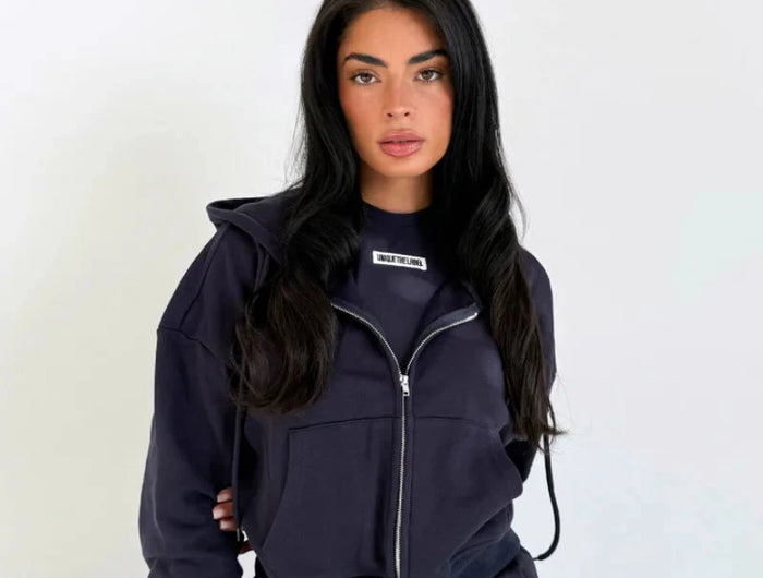 <h2>UNIQUE THE LABEL</h2>