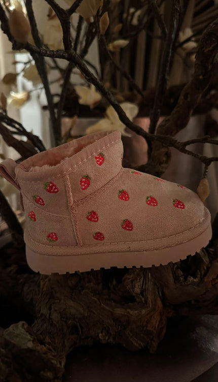 Mini Strawberry Boots Kids