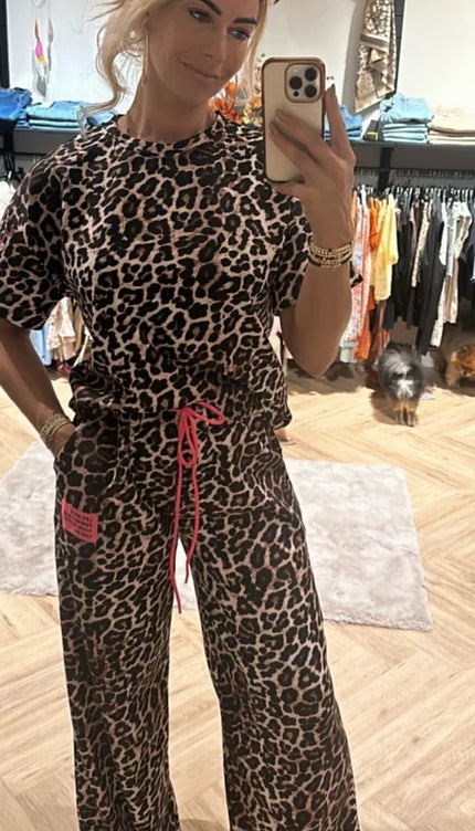 2 Delige Set Comfy Leopard Korte Mouw