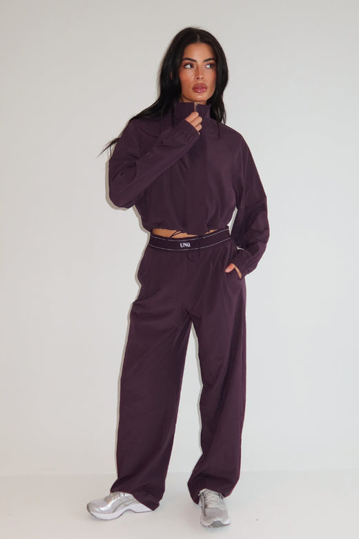 GIGI PANTS - DEEP BERRY