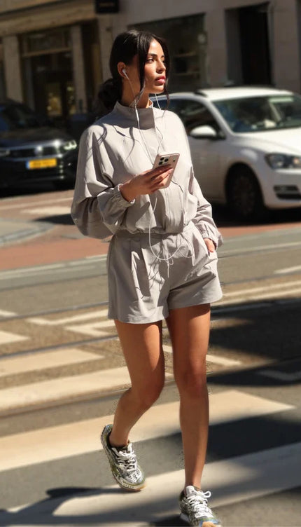 GIGI SHORT - LIGHT GREY